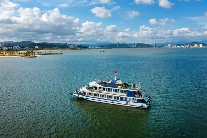 Halong Bay and Cave Day Cruise From Hanoi by PRIVATE LIMOUSINE - Pickup and Meeting Points