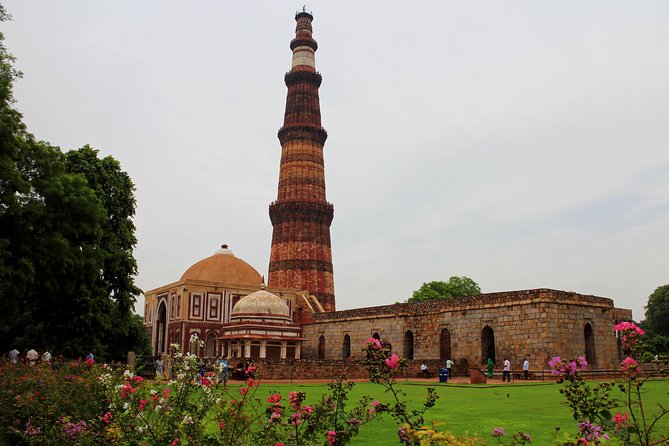 Historic Delhi Morning Tour Including Chattarpur Temple and Qutub Minar With Tuk-Tuk Ride - Tour Experience Highlights