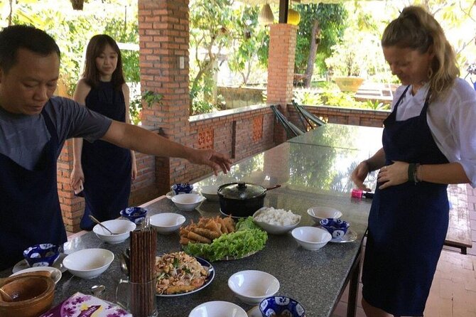 Hoi an Vegan Cooking Class With Local Chef and Basket Boat - What to Expect