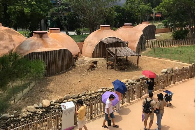 Hsinchu God Temple Fish Harbor and Zoo Private Tour From Taipei - The Sum Up