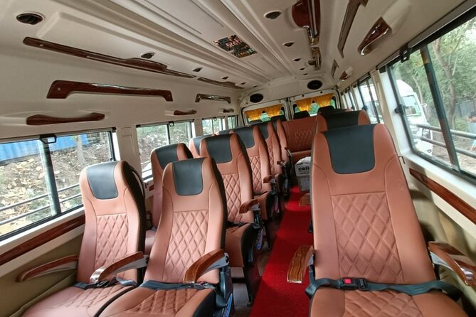 Innova Crysta On Rent In Delhi - Price and Booking Confirmation