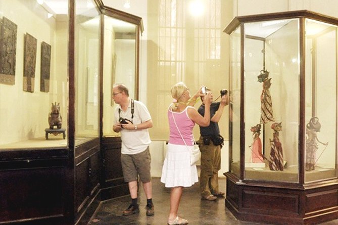 Jakarta Half Day Private Tour ( 5 Hours or Less ) - Directions