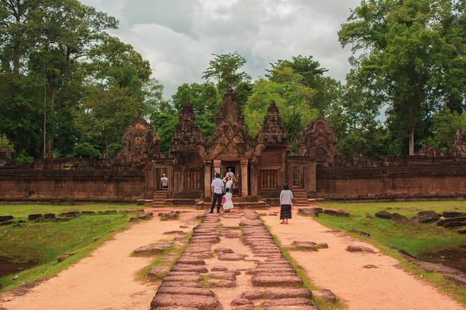 Kbal Spean & Banteay Srei Temple Tour - Additional Details
