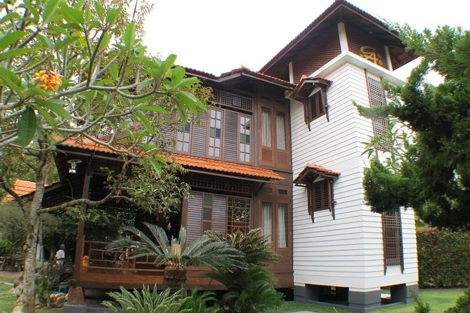 Kuala Lumpur City Hotels To Singapore City Hotels En-route Malacca Heritage Tour - Additional Information