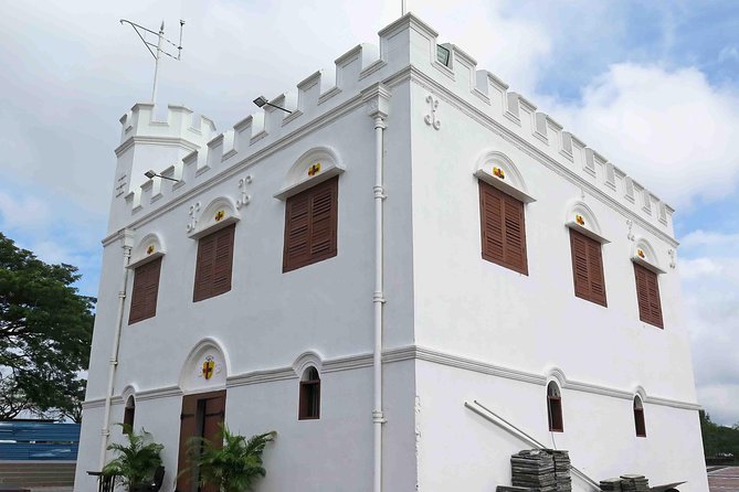 Kuching City Tour - Maximum Travelers and Price
