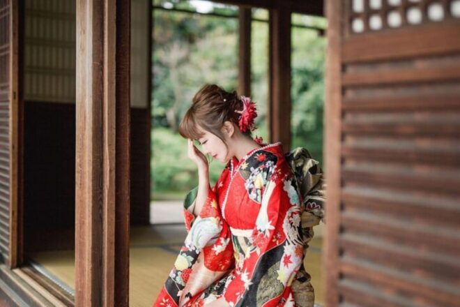 Kyoto Geisha Experience|Optional Photography Package| - The Kimono Wearing Experience