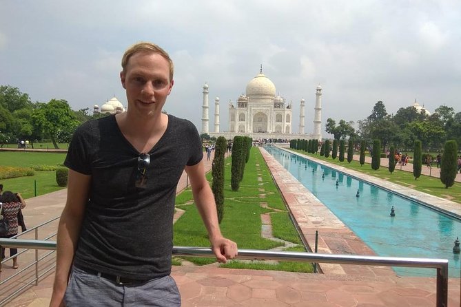Local Agra Tour : Taj Mahal With Agra Fort & Fatehpur Sikri - Booking Information