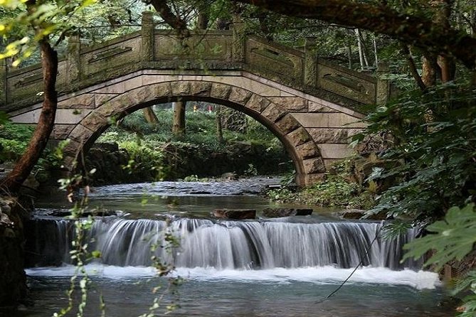 Luxury Private Hangzhou G20 President Trip From Shanghai by Bullet Train - Price and Booking