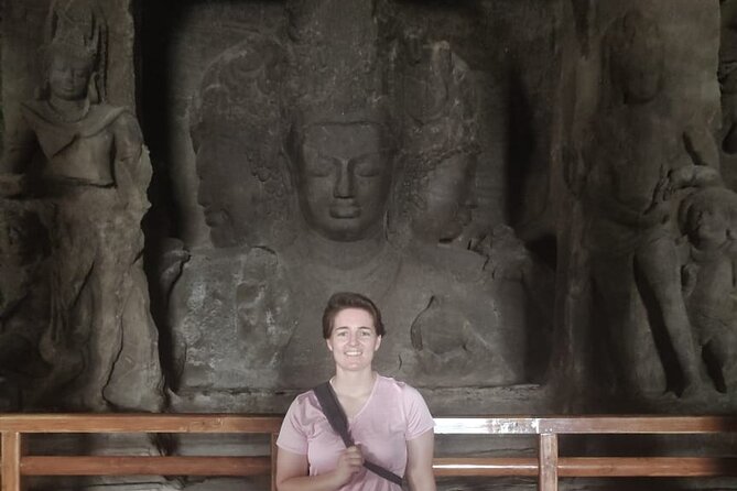 Mumbai to Delhi Overland Tour - Transportation and Guide