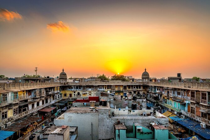 New Delhi Layover Tour: Old & New, Airport to City With Transfer - Exclusions and Recommendations