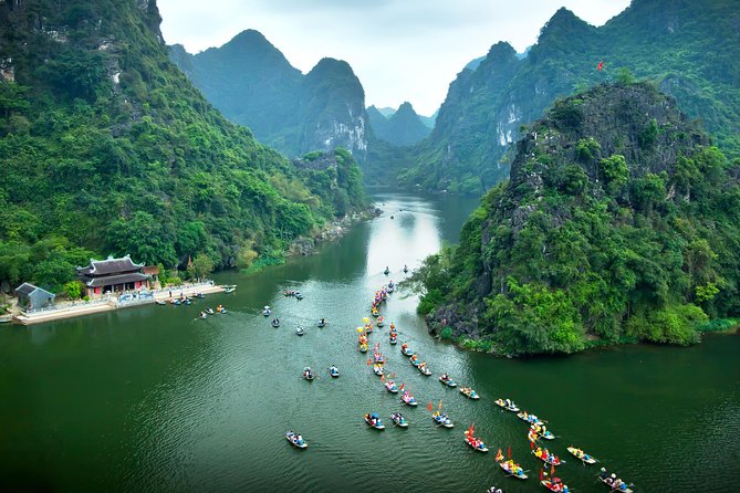 Ninh Binh Day Trip: Bai Dinh Pagoda - Trang an Boat Trip - Mua Cave View Point - Meeting and Pickup