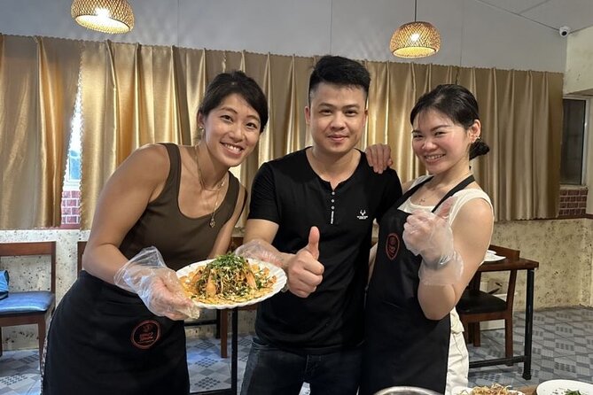 Old Quarter Market Tour and Cooking Class With Meal in Hanoi - Location Details