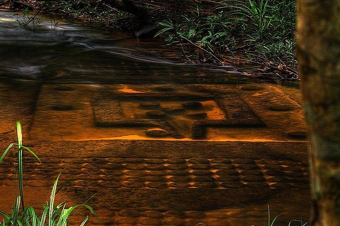 One Day Private Guide Tour to Kbal Spean ‘Thousand Lingas' & Banteay Srei - Pickup Information