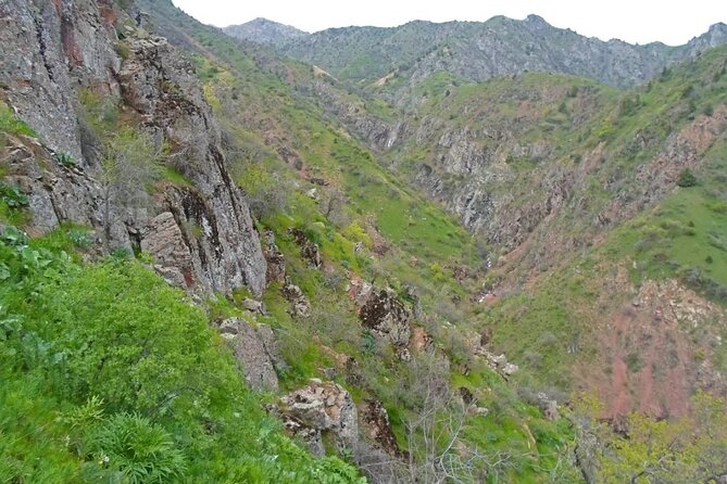 One-Day Trekking to Gusgarf Waterfall - Pricing and Cancellation Policy