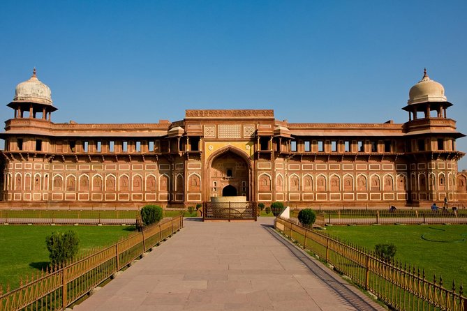 Private 2 Days in Agra Tour With Show Mohobbat -E -Taj - Pricing and Availability