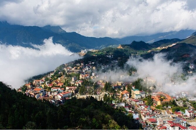Private 2 Days Trekking Tour From Sapa ( Hotel Overnight) - Accommodation Details