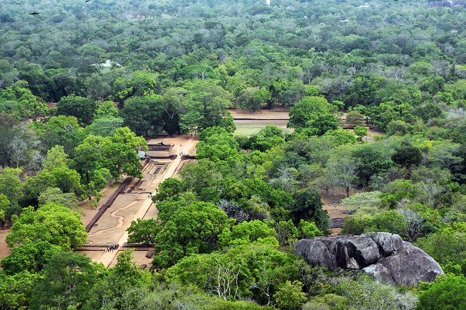 Private Day Tour to Historical Sites (Sigiriya and Dambulla) From Colombo - Dress Code Reminder