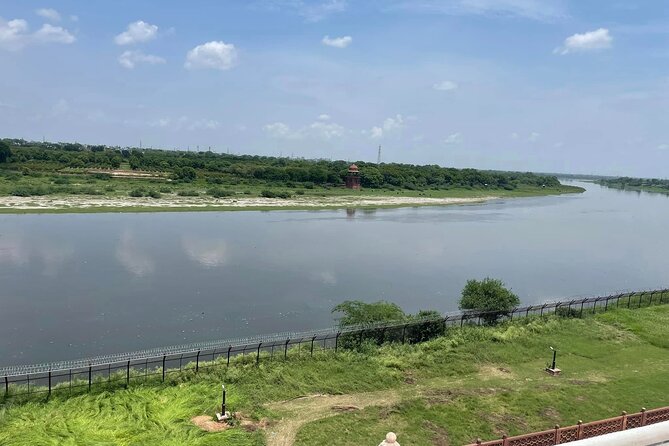 Private Full Day Taj Mahal and Agra Fort Tour From New Delhi - End Point Location