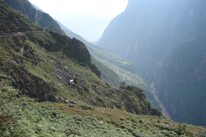 Private Tour: 4-Day Lijiang and Tiger Leaping Gorge in Yunnan - Dining Experiences