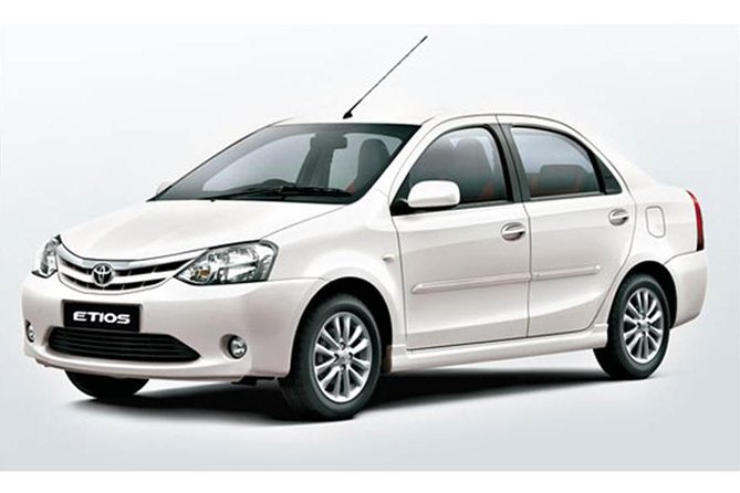 Private Transfer From Agra Railway Station/Airport to Agra Hotel - Pickup and Drop-off