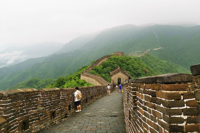 Private Transfer to Mutianyu Great Wall 1-Day (Tickets Included) - Accessibility and Restrictions