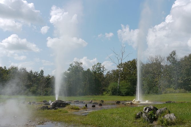 San Kamphaeng Hot Springs and Thai Handicraft Tour From Chiang Mai - Frequently Asked Questions