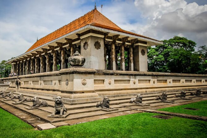 Short City Tour of Colombo With Lunch During Transit in Airport (Bia) - Meeting and Pickup Points