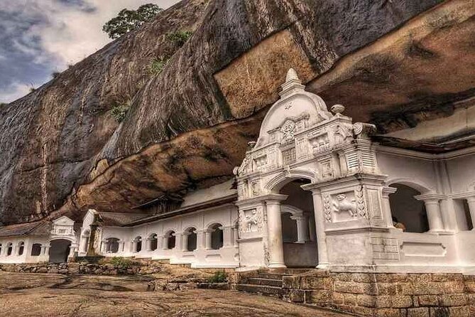 Sigiriya to Kandy Private Transfer With English Speaking Driver - Pricing and Inclusions
