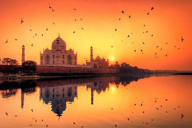 Taj Mahal Tour by Gatimaan Train With Executive Class Tickets - Price and Booking Information
