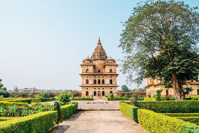 Touristic Highlights of Orchha & Jhansi (Guided Fullday Sightseeing Tour by Car) - Ram Raja Temple