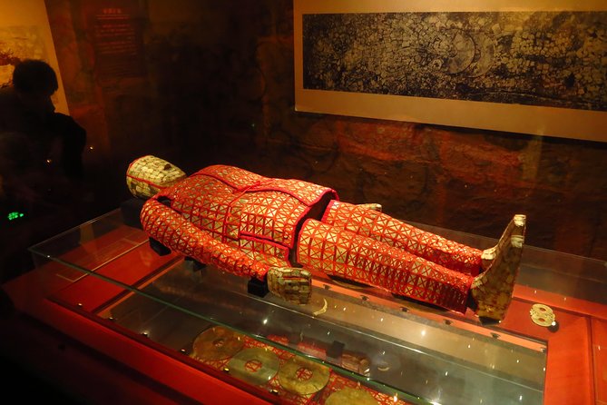 1 Day Guangzhou City Highlight Layover Tour From Airport - Airport Pickup and Tour Commencement