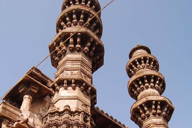2 Days Iconic Tour of Ahmedabad - Start Time