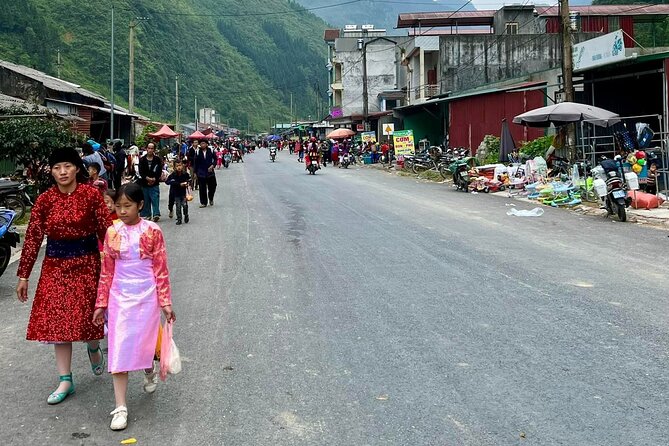 4 Days 3 Nights Ha Giang Loop Tour From Hanoi by Sleeper Bus - Meals Provided