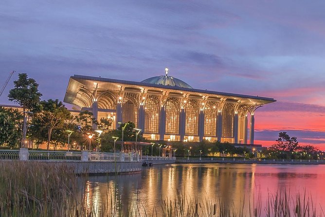 8 Attractions Putrajaya Half-Day City Tour - Putrajaya Bridge