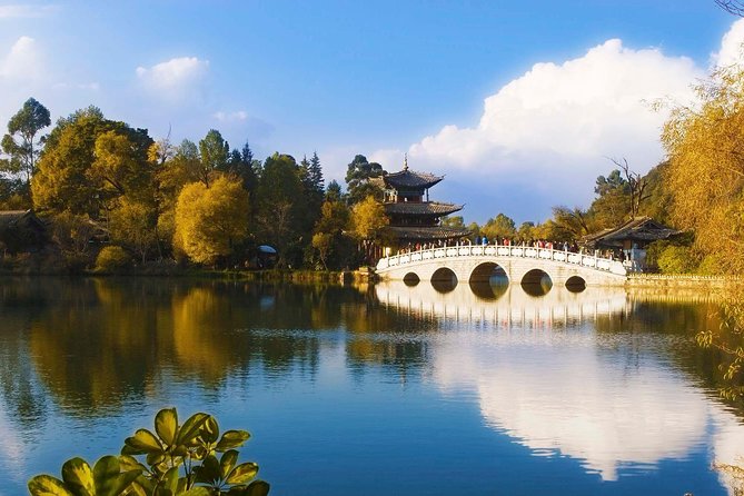8 Days Classic Tour to Visit Most Famous Cities of Kunming Dali Lijiang and Shangri-La - Dining Experiences