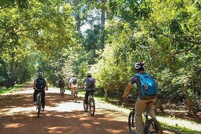 Angkor Wat & Bayon: the Smiling Temple Bike Tour - Useful Tips