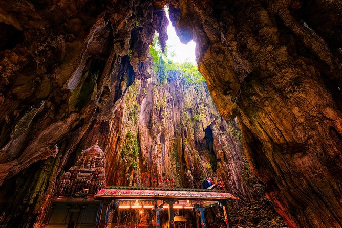 Batu Caves and Suburbs Tour From Kuala Lumpur - Discover Suburban Charms