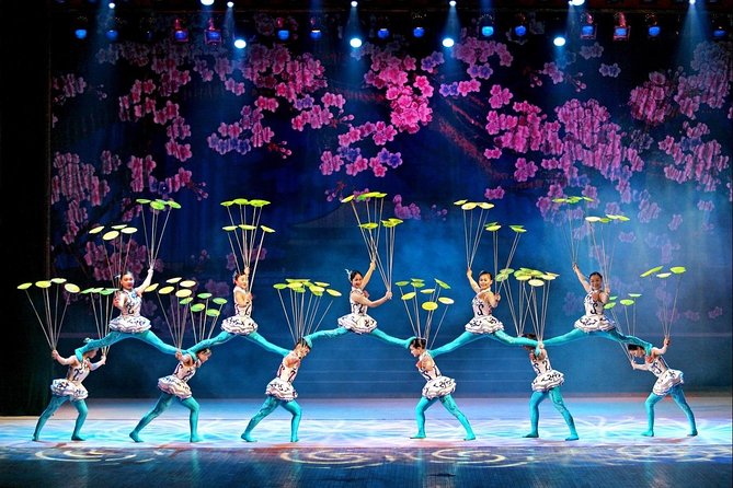 Beijing Evening Tour Of Acrobatics Show With Private Transfer - Price and Guarantee