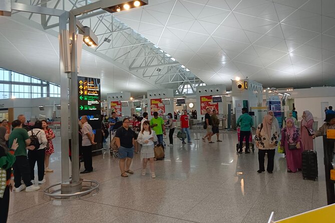 Brunei International Airport Transfer Services (max 3pax) - Luggage Requirements