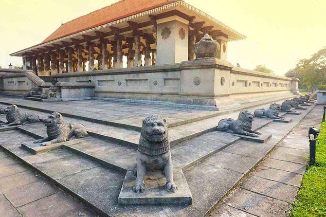 Colombo City Tour By Private Van - Price and Guarantee