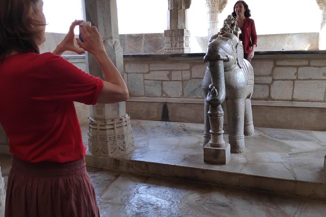 Day Trip Jodhpur to Ranakpur Jain Temple Visit - Enjoy Lunch at a Local Restaurant