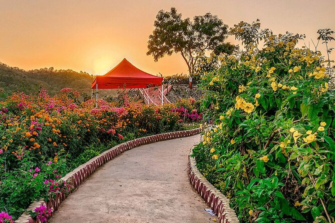 Driving Through Marvels: Vadodara to Hyderabad - Agra: Home to the Iconic Taj Mahal