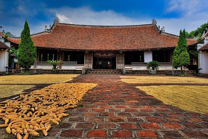Duong Lam Ancient Village Exploring - Private Tour - Tour The Sum Up
