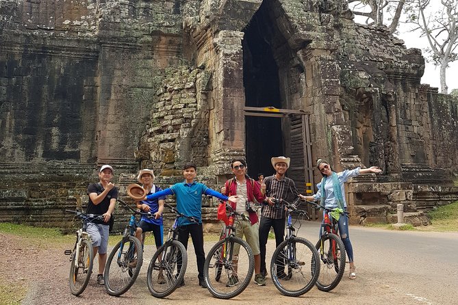 Exploring Angkor Wat Sunrise Experience - Directions and Logistics