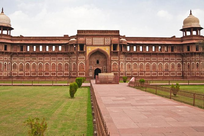 Full Day Tour to Tajmahal With Lunch From Delhi - Additional Information