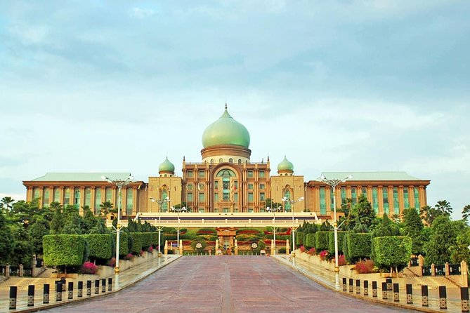 Guided Tour of Putrajaya City & Bridges With Batu Caves and Lunch - Price and Booking