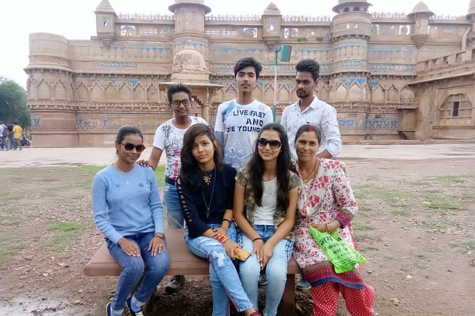 Gwalior City Tour With Gwalior Fort, Jai Vilas Palace & Holy Temples - Booking Details