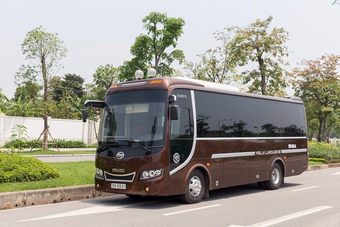 Hanoi-Halong-Ninh Binh-Hanoi Limousine Bus - Accessibility and Participants