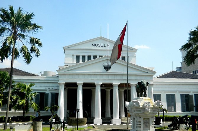 Jakarta Tour Group 50 Pax With Lunch - Pricing Information