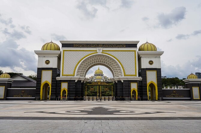 Kuala Lumpur City Tour With Bodyguard/Escort - Meeting Point